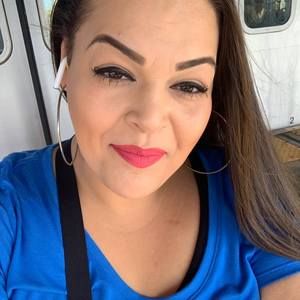 Meet your Posher, Sandra